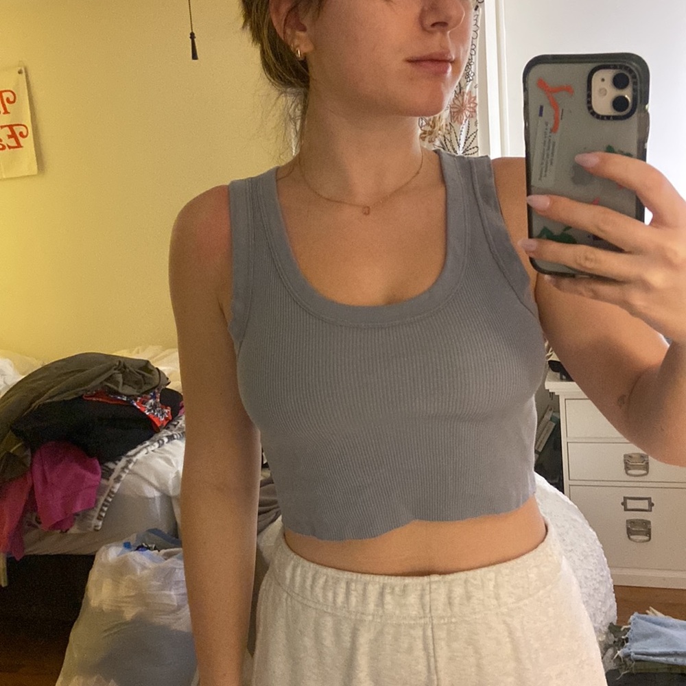 COPY - brandy melville cropped blue tank top